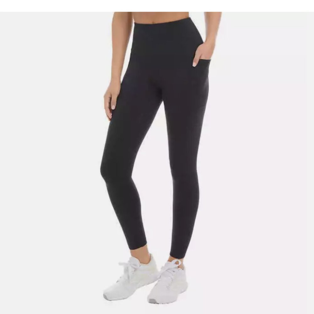 Danskin Women 7/8ths High Rise Leggings Black